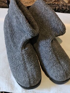 Sporto Short Flannel Boots Insulted Womens Size 7